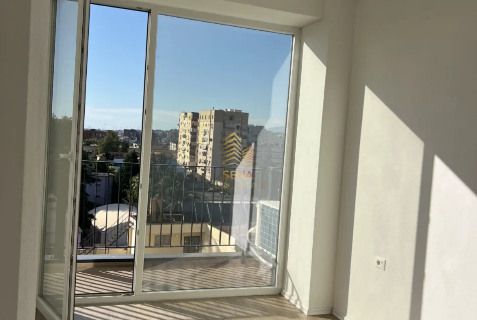 Tirane, jepet me qera apartament 1+1+Ballkon Kati 5, 60 m² 450 €