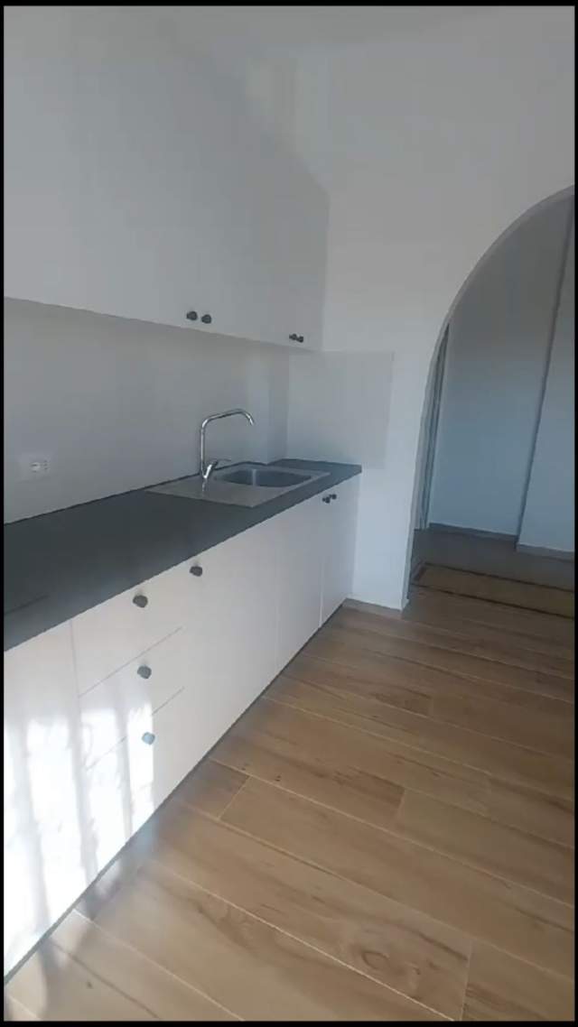 Tirane, jepet me qera shtepi 1+1+BLK Kati 3, 65 m² 30.000 Leke (prane Shinave)