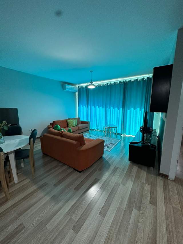 Tirane, jepet me qera apartament 2+1+A+BLK Kati 4, 120 m² 700 Euro (Selvia)