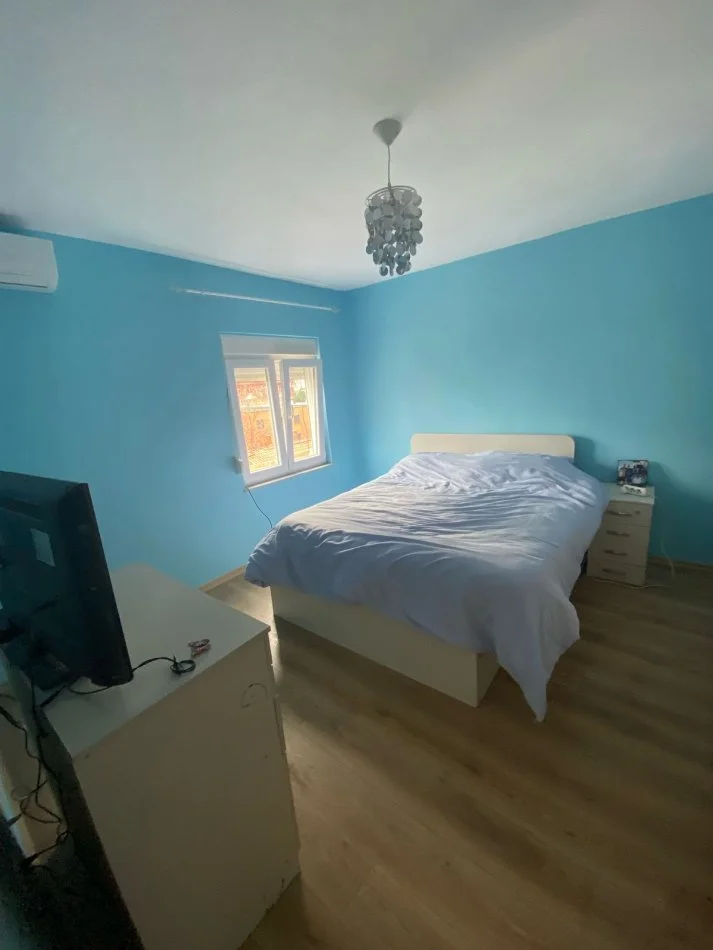 Tirane, jepet me qera apartament 1+1 Kati 5, 70 m² 450 € (Rruga Naim Frasheri, Rruga e Kavajes, 21 Dhjetori.)