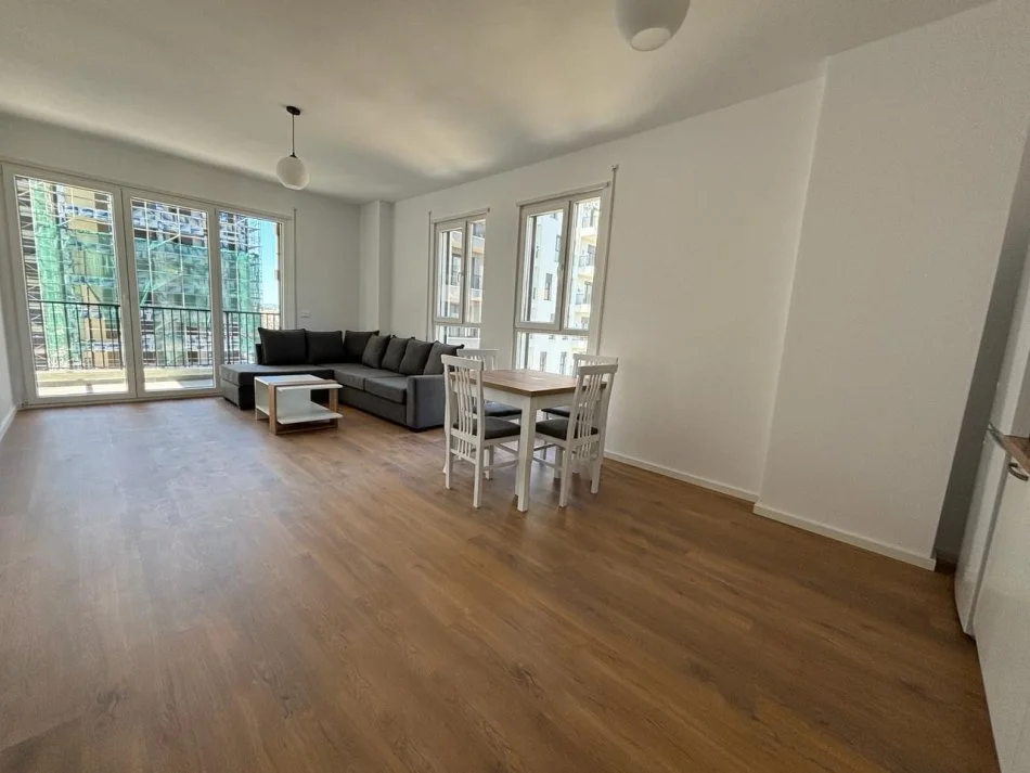 Tirane, jepet me qera apartament 2+1 Kati 5, 98 m² 850 € (Don bosko)