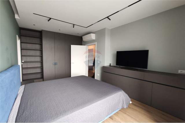Tirane, jepet me qera apartament 2+1+BLK Kati 5, 125 m² 800 Euro (Komuna e Parisit)
