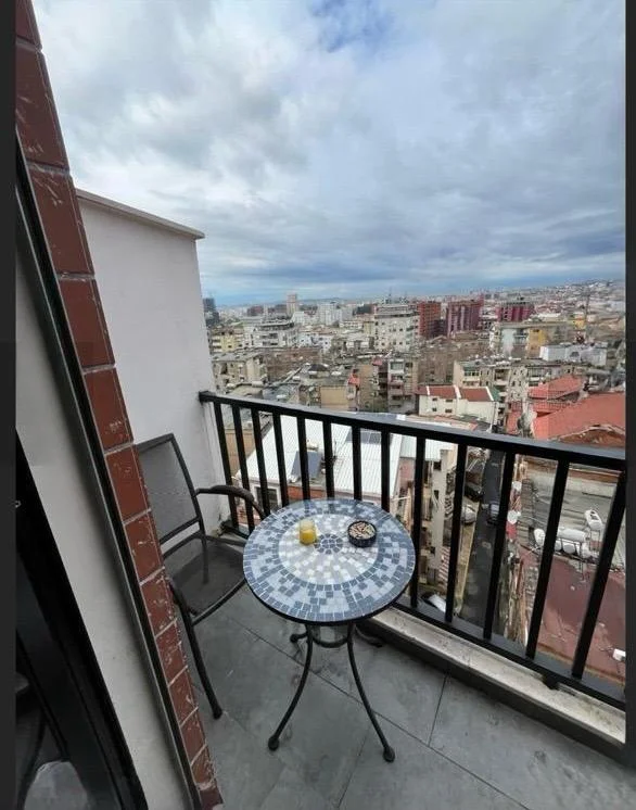 Tirane, shitet 2+1 Kati 8, 93 m² 205.000 € (Qender,Vila Gold)