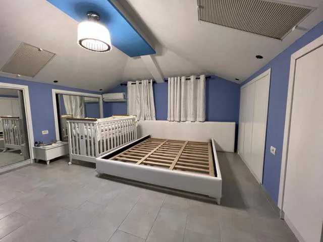 Tirane, ofert shtepi Kati 2, 500  (KAMEZ)