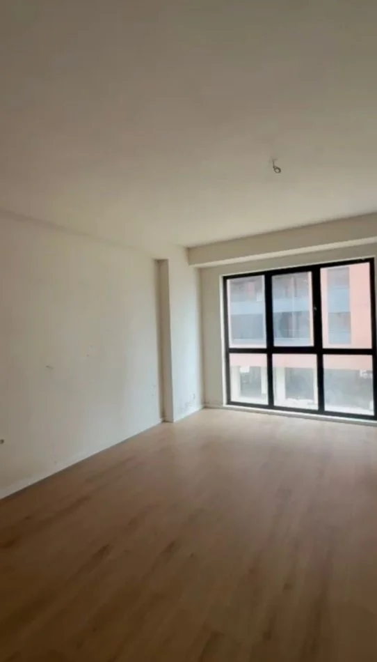 Tirane, jepet me qera apartament 1+1 Kati 1, 80 m² 400 € (Astir / Urban Gate)