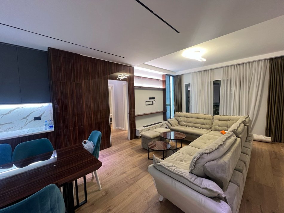 Tirane, jepet me qera apartament 2+1 Kati 3, 80 m² 800 € (TEK GREEN CITY)