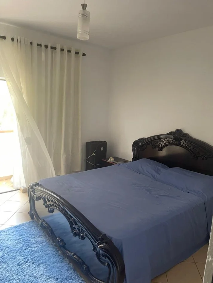 Tirane, jepet me qera apartament 1+1+Ballkon Kati 2, 400 € (Allias)