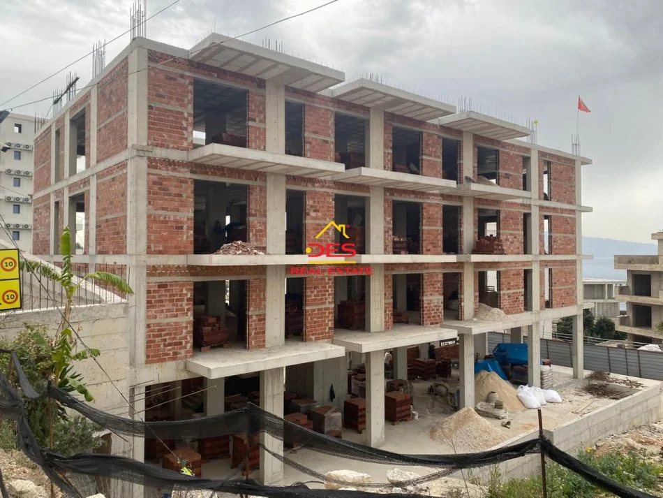 Sarande, shitet apartament 1+1+Ballkon Kati 3, 64 m² (Sarandë)