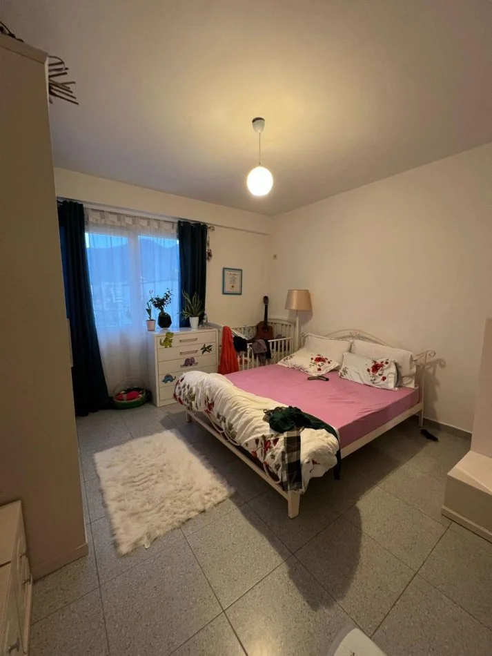 Tirane, shitet apartament 2+1 Kati 7, 97 m² 150.000 € (Rruga Xhanfize Keko)