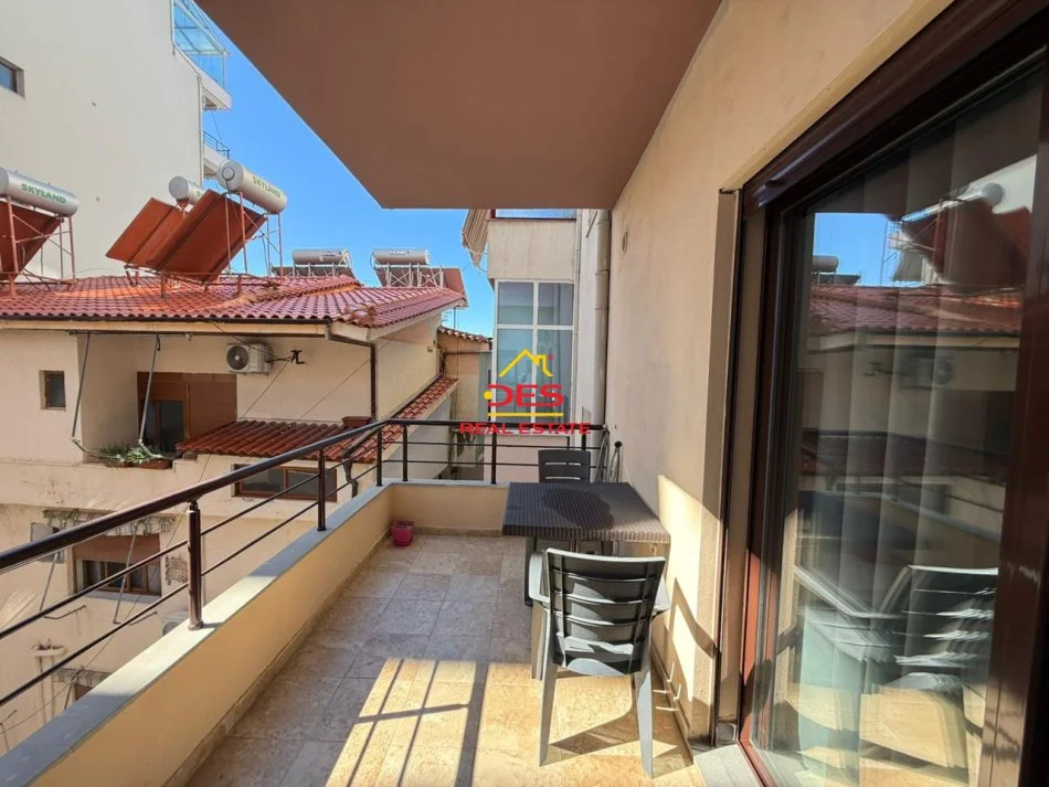 Vlore, jepet me qera vetem 1 dhome Kati 4, 50 m² 300 € (Rruga Aleksandër Moisu)