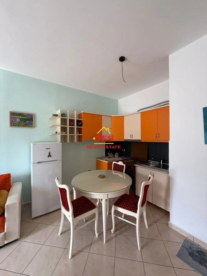 Radhime - Orikum, shitet apartament 1+1+Ballkon Kati 6, 70 m² 75.000 € (Orikum)