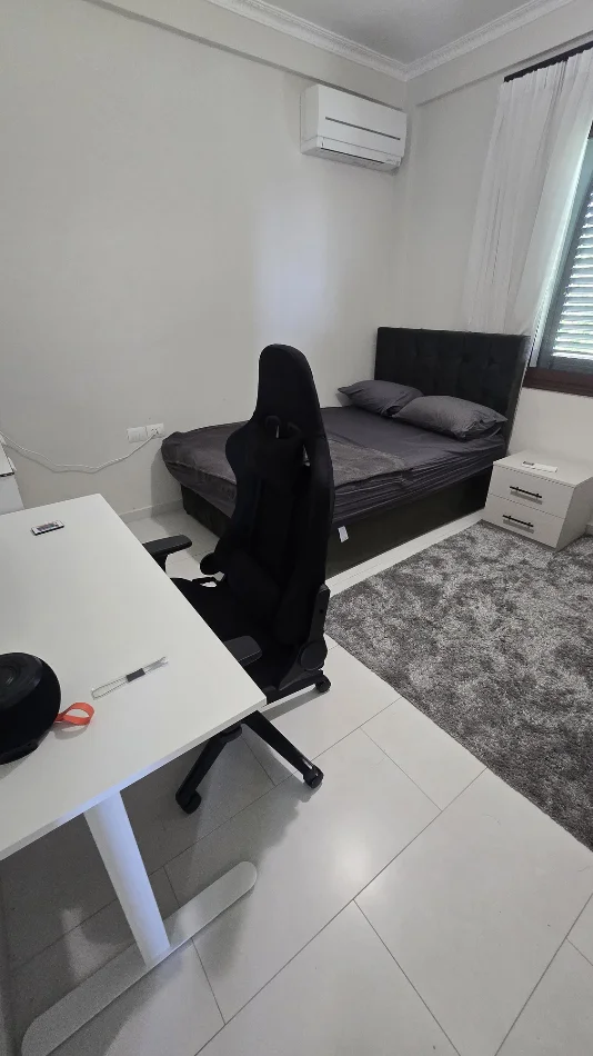 Tirane, jap me qera apartament 3+1+Ballkon Kati 2, 150 m² 700 € (Fuat Toptani)
