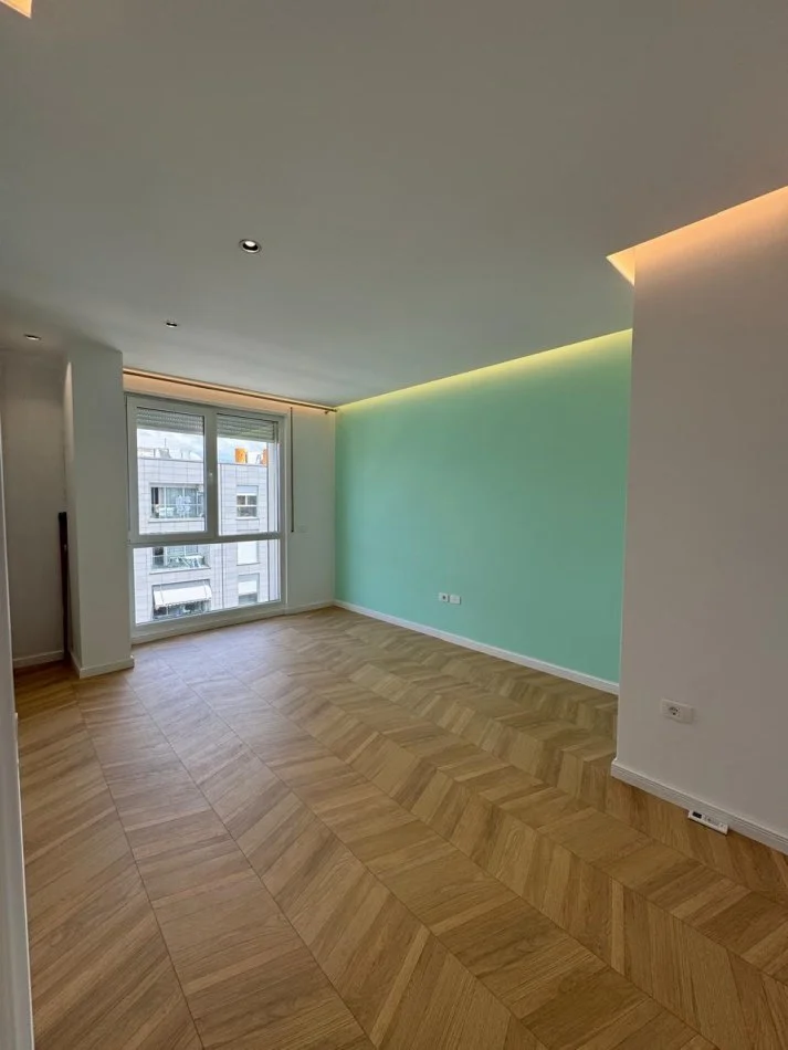 Tirane, shitet apartament 1+1 Kati 9, 63 m² 165.000 € (Fiori Di Bosco)