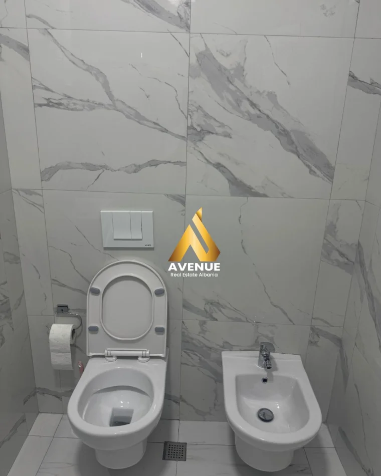 Tirane, jepet me qera apartament 1+1+Ballkon Kati 2, 65 m² 500 € (Rruga Sokrat Miho)