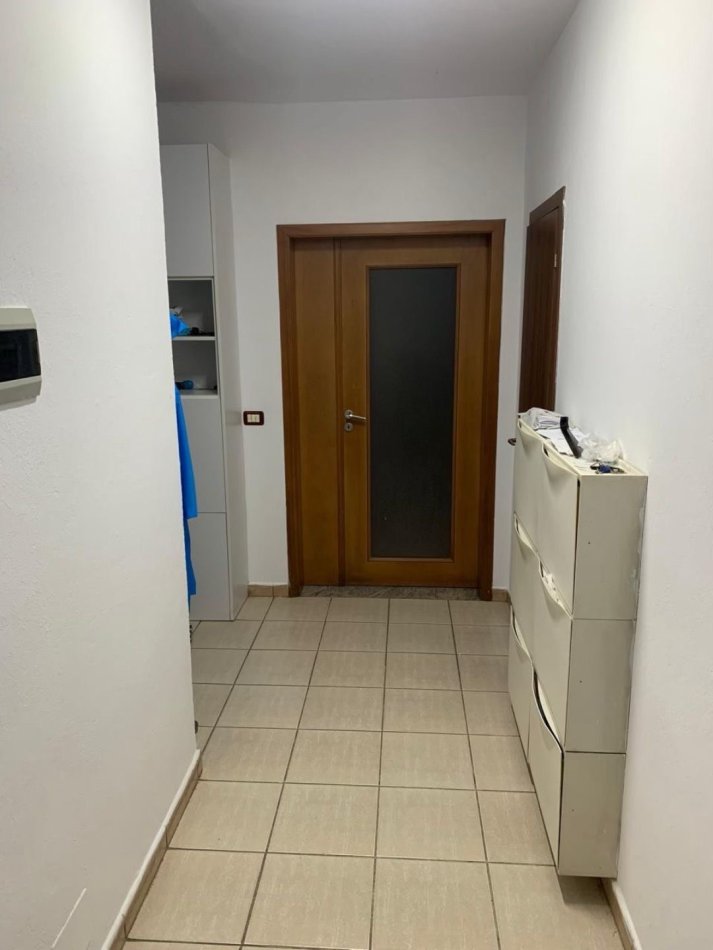 Tirane, shitet apartament 3+1 Kati 2, 125 m² 325.000 € (Rruga Faik Konica)
