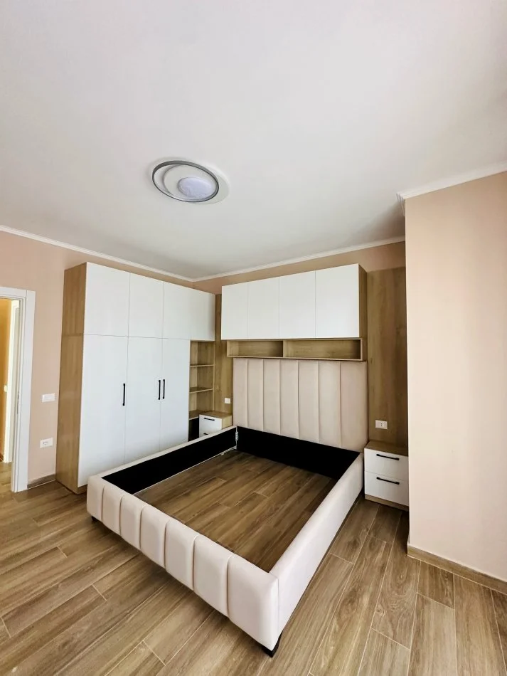 📣 QERA SUPER Apartament 2+1 Me 2 Tualete Dhe Ballkon 📍 Farmacia 10 🛣️ Rruga e "Dibres" ✨