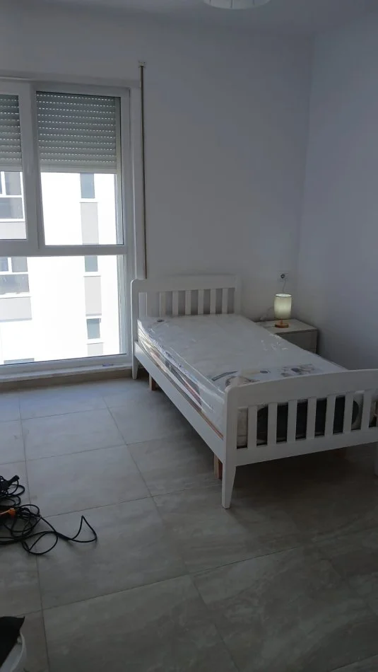 Tirane, jepet me qera apartament 2+1 Kati 6, 96 m² 500 € (Univers City)