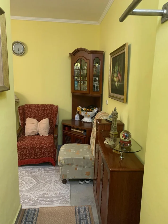 Tirane, shes apartament 2+1+Aneks+Ballkon Kati 2, 109 m² 170.000 € (Rruga Muhamed Deliu, prane Thesarit, Fresku)