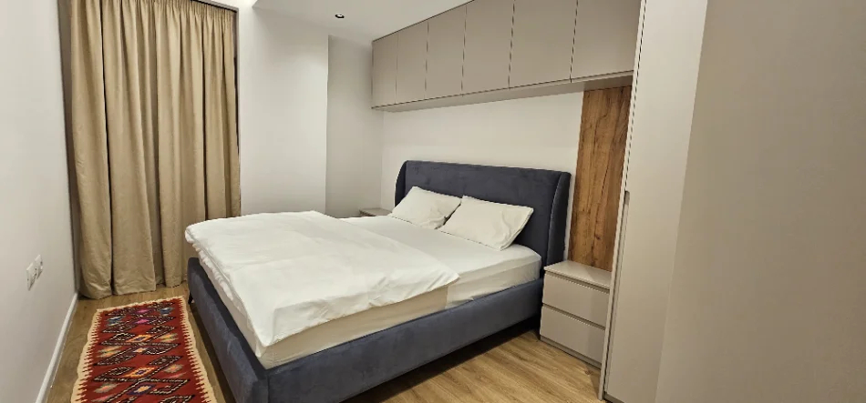 Tirane, jepet me qera apartament 1+1 Kati 4, 60 m² 420 € (Kompleksi Kaimi)