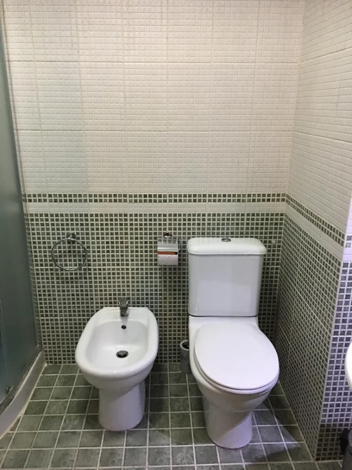 Tirane, jepet me qera apartament 1+1 Kati 2, 70 m² 750 € (Liceu Artistik)