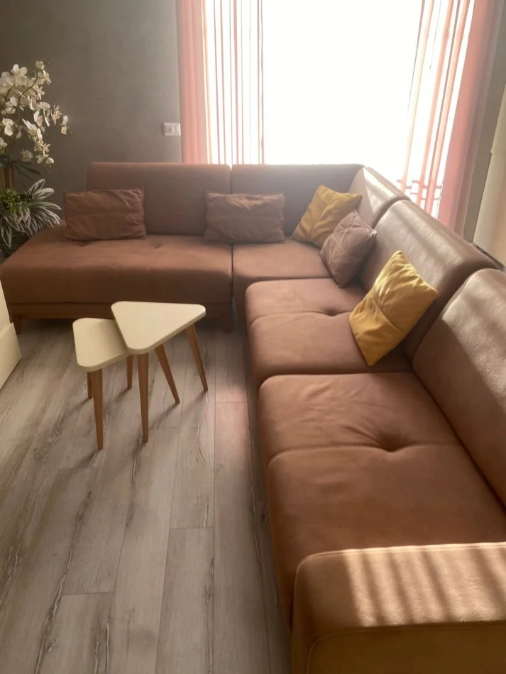 Tirane, jepet me qera apartament 2+1+Ballkon Kati 2, 100 m² 550 € (Fakulteti i Mjekesise/ Spitali Amerikan)