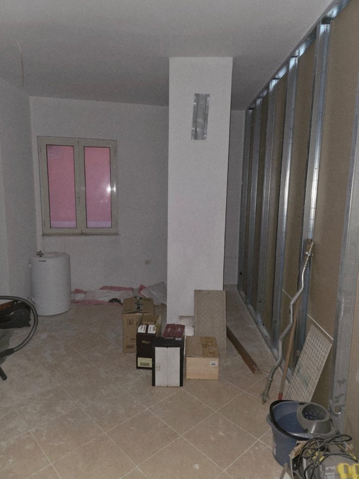 Tirane, shes apartament 1+1 Kati 5, 69 m² 96.000 € 