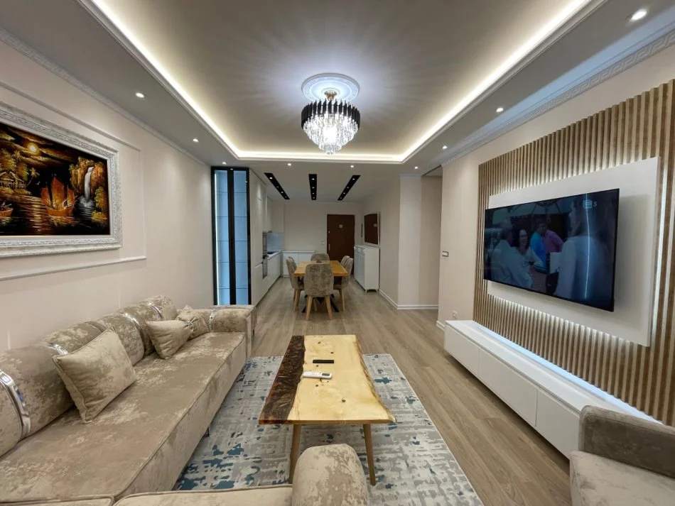 Tirane, jepet me qera apartament 2+1+Ballkon Kati 3, 100 m² 1.200 € (Kompleksi Kolombo , Liqeni i Thate)