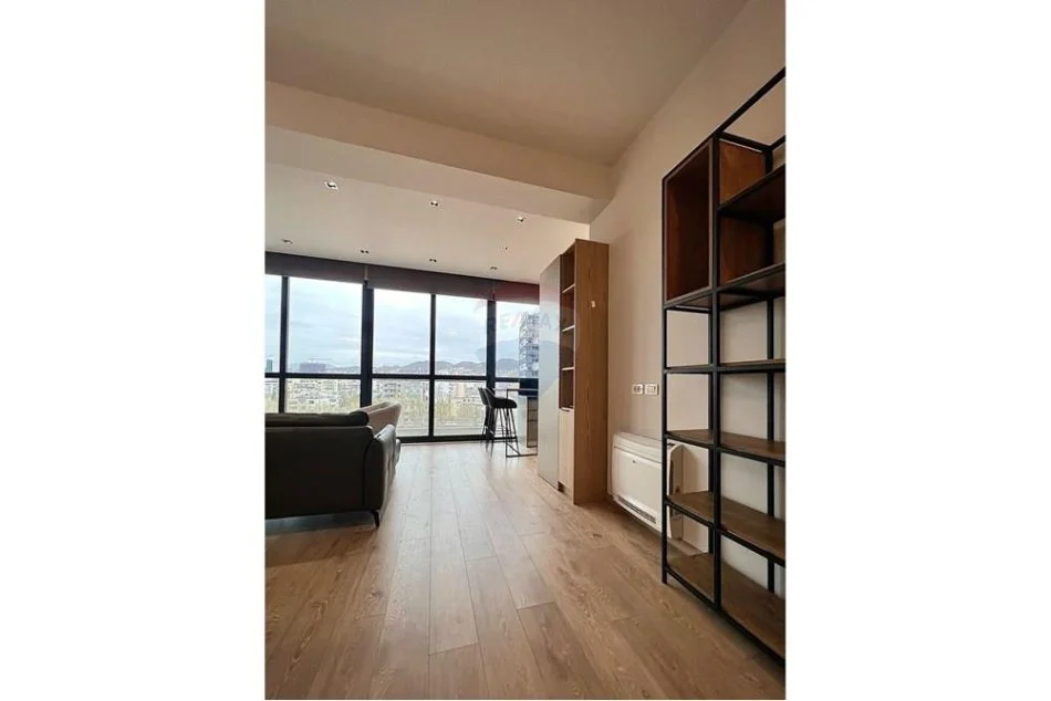 Tirane, jepet me qera apartament 2+1+Aneks+Ballkon Kati 7, 100 m² 1.100 € (Square 21)