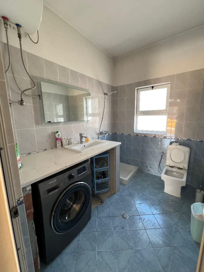 Tirane, jepet me qera apartament 2+1, 40.000 all, (Misto Mame, prane Yzberishtit,Tirane)