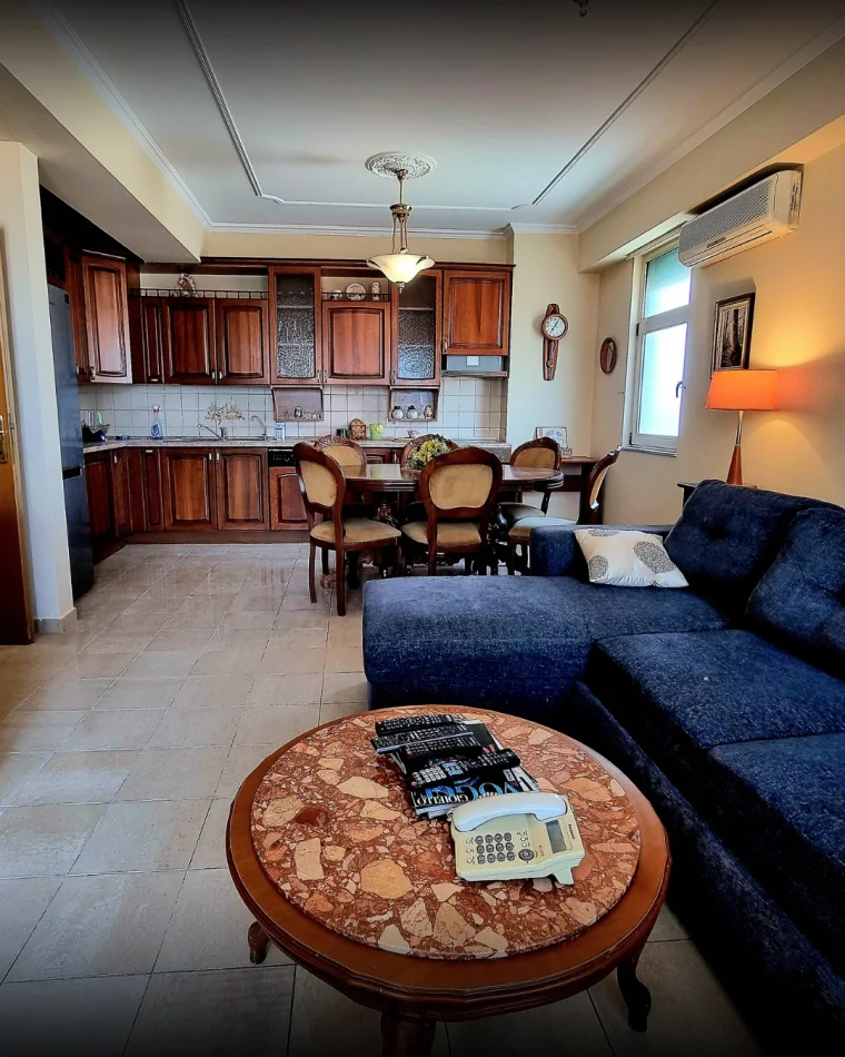 Tirane, jap me qera apartament 2+1+Aneks+Ballkon Kati 7, 90 m² 800 € 