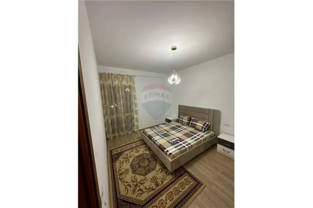 Tirane, jepet me qera apartament 2+1 Kati 6, 69 m² 550 Euro (Don Bosko)