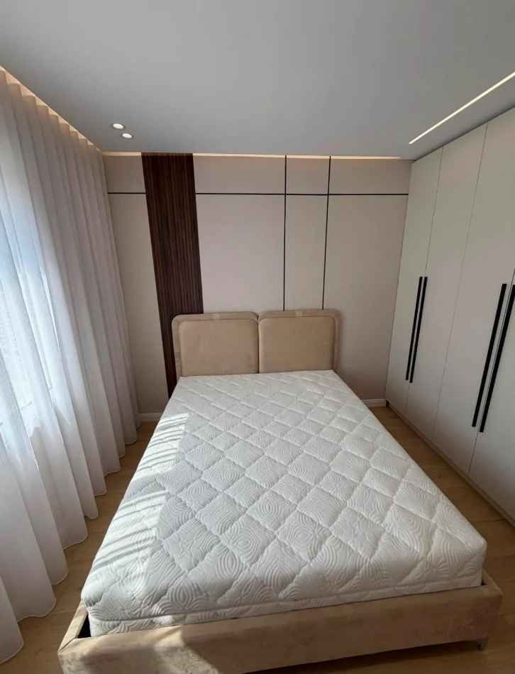 Tirane, shitet apartament 2+1 Kati 3, 107 m² 165.000 € (Astir)