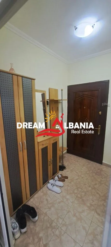 Tirane, jepet me qera apartament 2+1 Kati 2, 100 m² 500 € (ne Don Bosko, prane “Viva Market”)