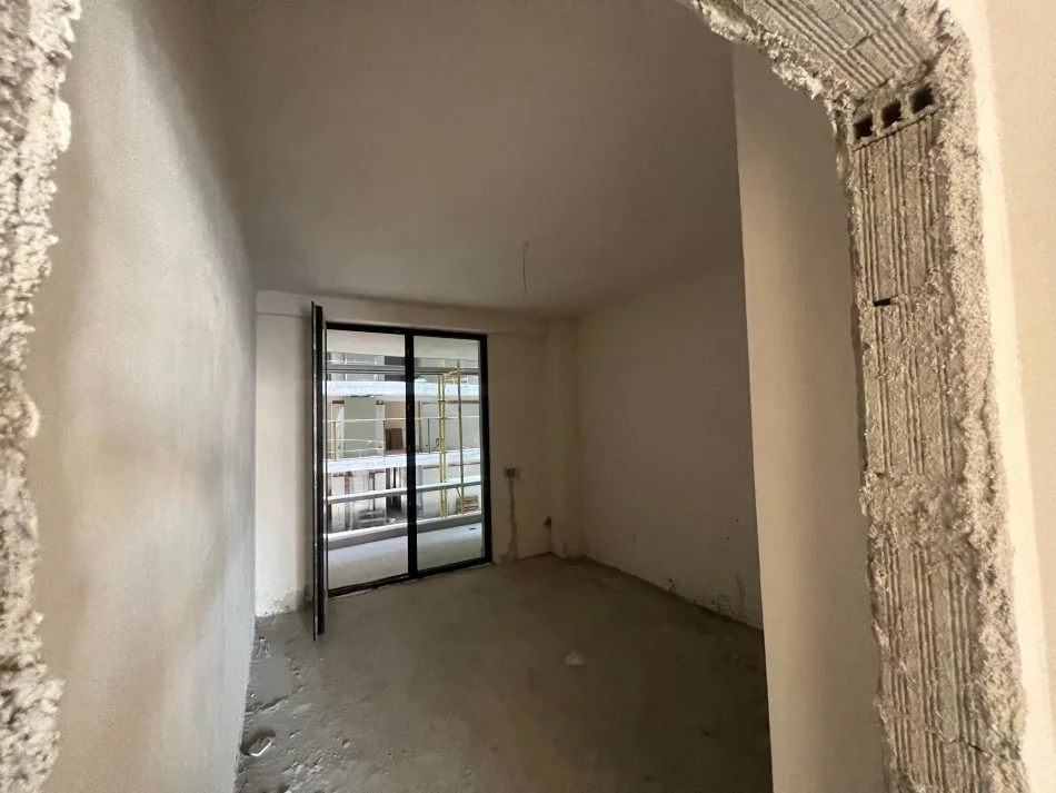 Tirane, shes apartament 2+1+Aneks+Ballkon Kati 1, 113 m² 226.000 € (MINE PEZA)