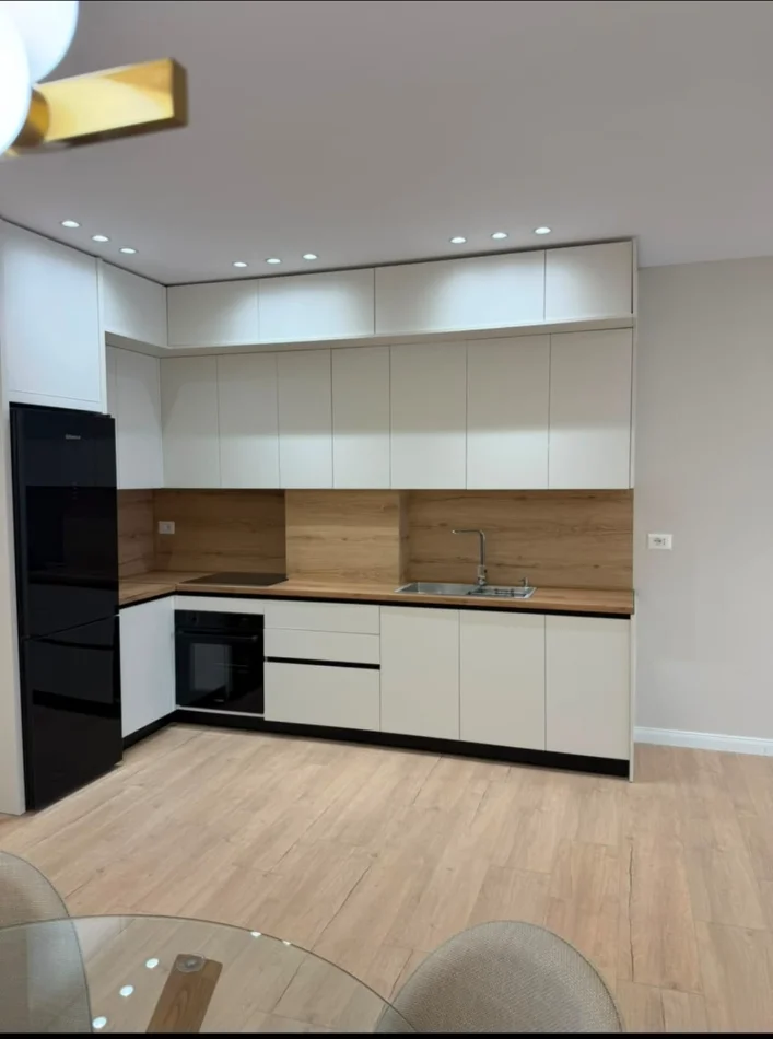 Tirane, shitet apartament 2+1 Kati 6, 114 m² 171000€ (YZBERISHT)