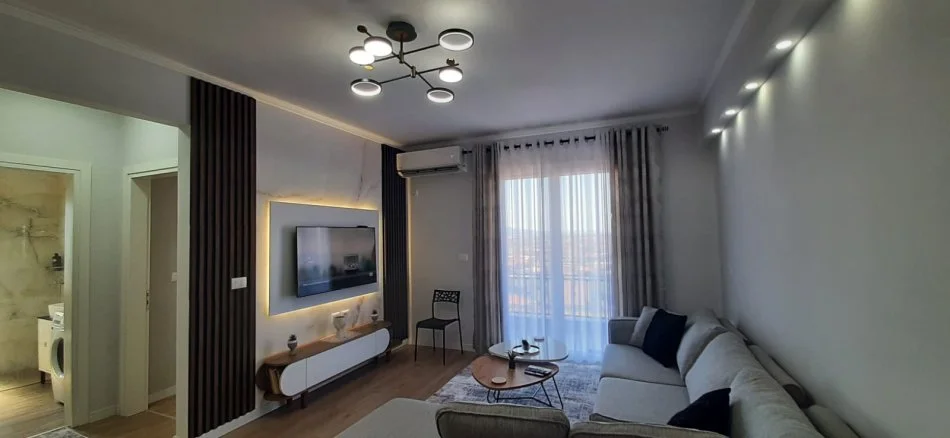 Tirane, shitet apartament 2+1+Aneks+Ballkon Kati 6, 82 m² 100.000 € (Bulevardi Donald Tramp)