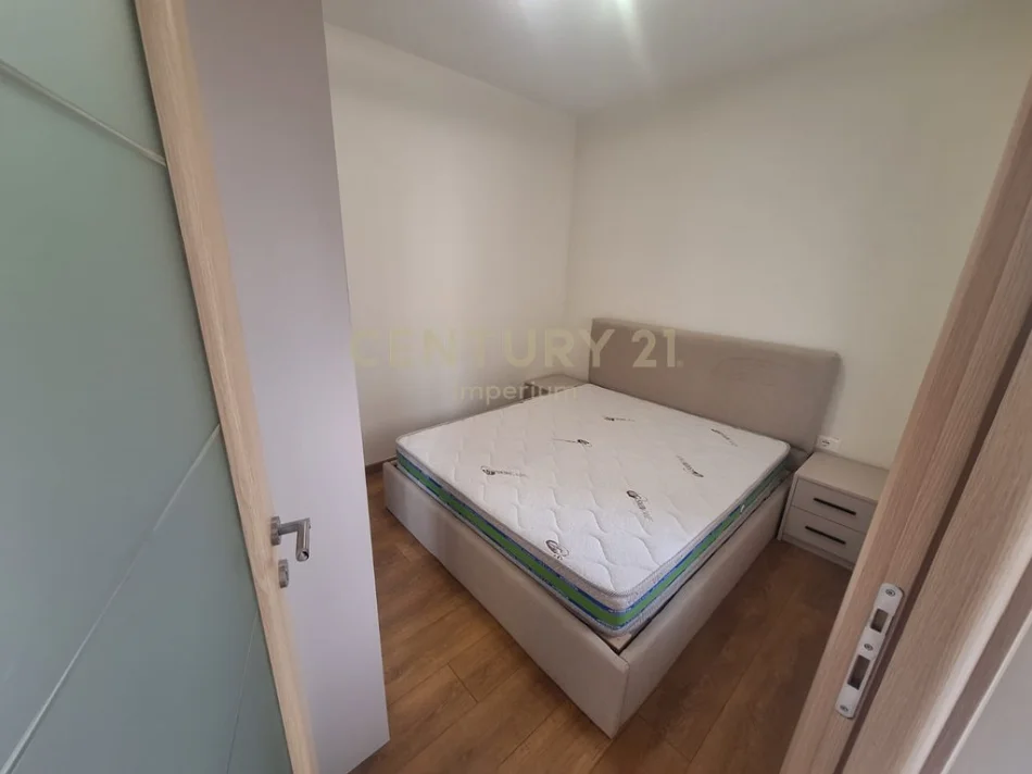 Tirane, jepet me qera apartament 1+1 Kati 3, 57 m² 600 € (JEPET ME QIRA APARTAMENT I RI 1+1 NË DON BOSKO)