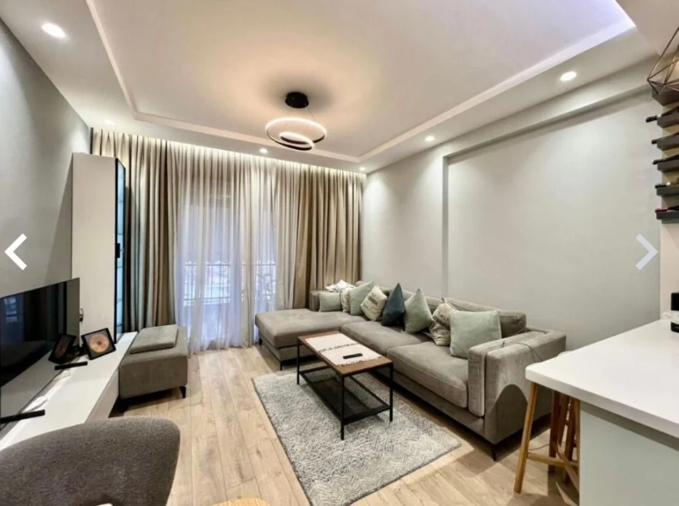 Tirane, shitet apartament 2+1 Kati 7, 89 m² 210.000 €