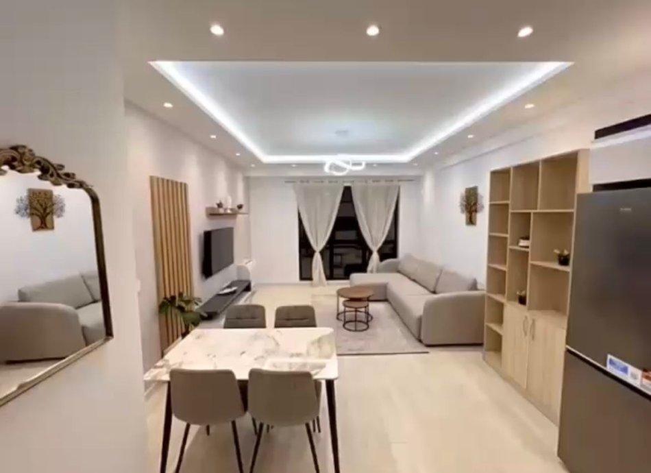 Tirane, jepet me qera apartament 1+1 Kati 3, 67 m² 450 € (Astir)