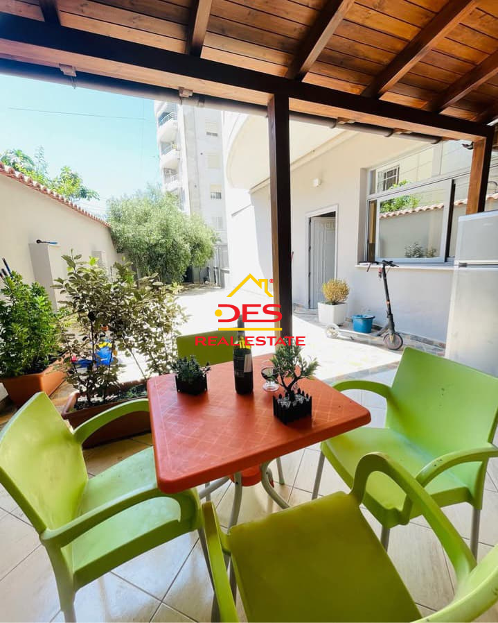 Vlore, jepet me qera shtepi 1+1+Ballkon Kati 0, 80 m² 280 € (Rruga Çamëria)