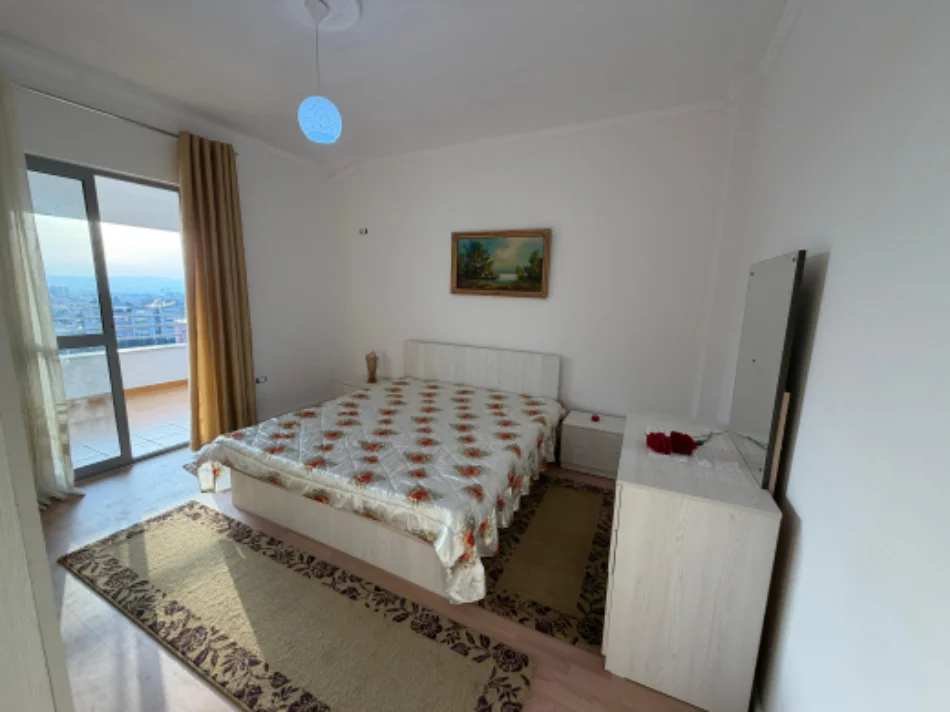 Tirane, shitet 2+1 Kati 7, 90 m² (Rruga e thesarit)