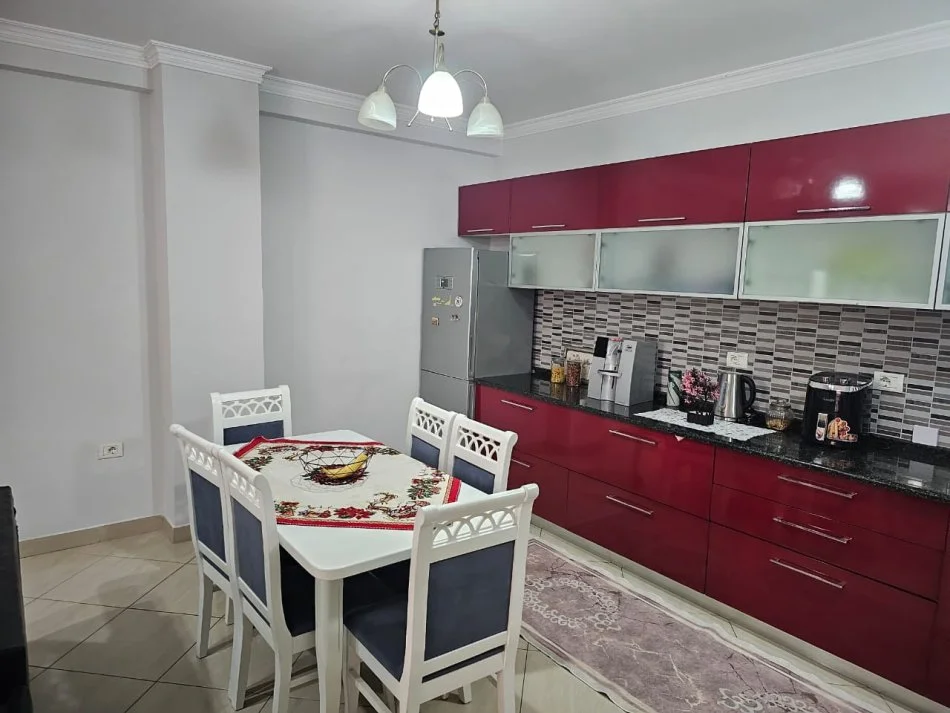 Tirane, shes apartament 2+1+Aneks+Ballkon Kati 1, 115 m² 160.000 € (Jordan Misja)