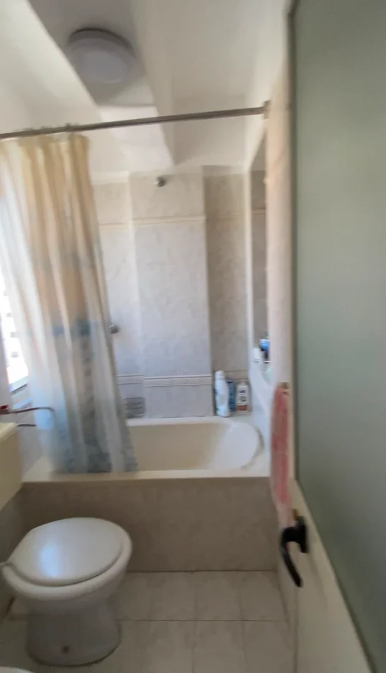 Durres, shitet 3+1 Kati 5, 74 m² (Qender)