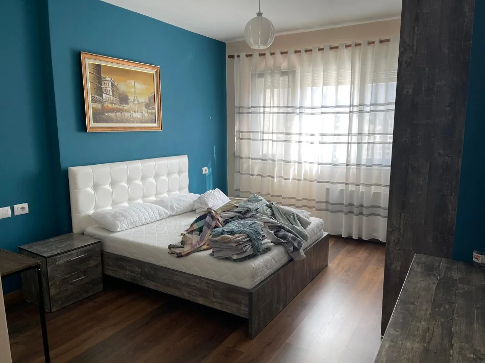 Tirane, jepet me qera apartament 2+1 Kati 4, 115 m² 850 € (Kopshti Zoologjik)