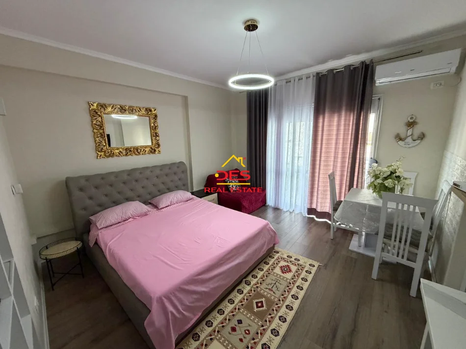 Vlore, shitet garsonier Kati 4, 44 m² 90.000 € (Lungomare)