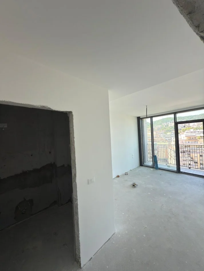 shitet apartament 2+1+Ballkon Kati 10, 128 m² 400.000 € (Kristo Luarasi)