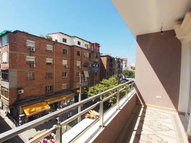 Tirane, ofert apartament 94 m² 159.800 Euro