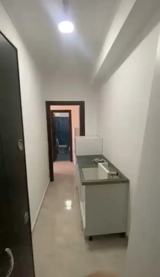 Tirane, jap me qera apartament Kati 9, 39 m² (Astir)