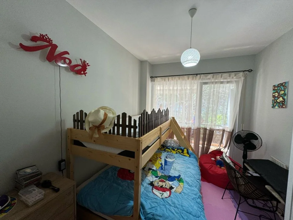 Durres, shitet apartament 2+1+Ballkon Kati 3, 82 m² 175.000 € (GJIRI I LALEZIT)