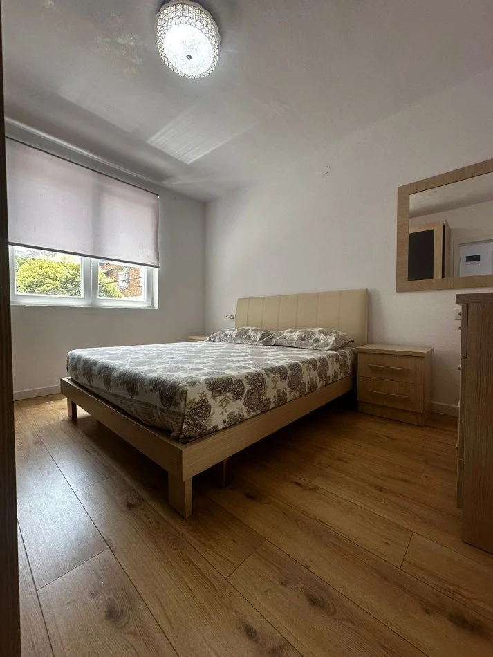 Tirane, shes apartament 1+1+Aneks+Ballkon Kati 2, 73 m² 160.000 € (MINE PEZA)